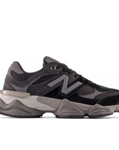 NB 9060 "Black & Castlerock"